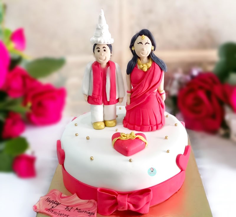 Couple-Anniversary-Cake